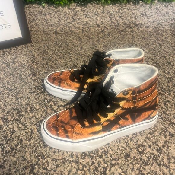 Womens VANS SNEAKERS - Picture 5 of 7